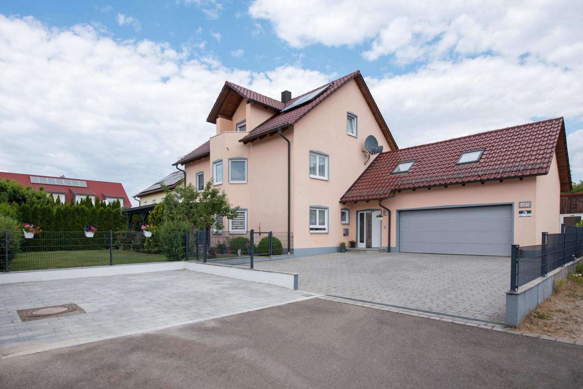 Ferienwohnung Regel Лауинген Экстерьер фото